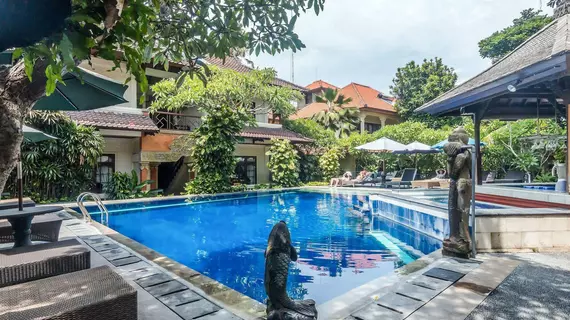 ZEN Rooms Seminyak Taman Petitenget | Bali - Badung - Seminyak