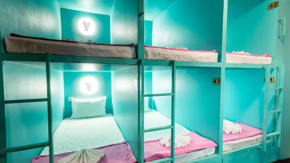 Oasis Capsules Hostel | Siem Reap (ili) - Siem Reap