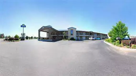 DAYS INN AND SUITES PINE BLUFF | Arkansas - Pine Bluff (ve civarı) - Pine Bluff