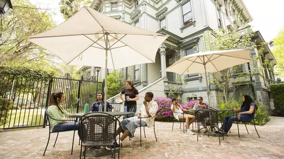 Hi - Sacramento Mansion Hostel | Kaliforniya - Sacramento (ve civarı) - Sacramento - Downtown Sacramento