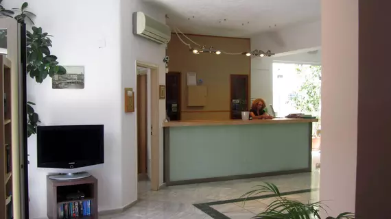 Petra Hotel | Girit Adası - Rethimnon (bölge) - Agios Vasileios - Agia Galini