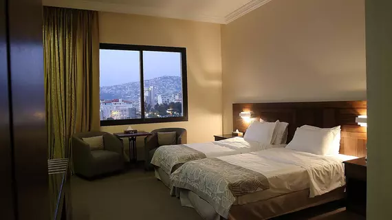 Reston Hotel | Keserwan District - Jounieh