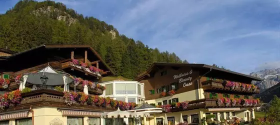 Romantic & Family Hotel Gardenia | Trentino-Alto Adige - Güney Tirol (il) - Selva di Val Gardena