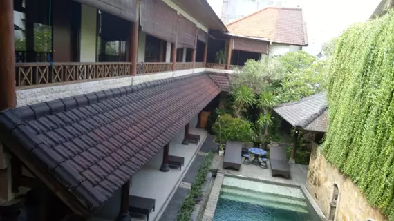 Hotel Taman Ayu Legian | Bali - Kuta - Legian Kent Merkezi