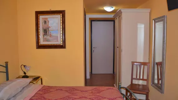 Rosa Blu B&B | Lazio - Roma (ve civarı) - Roma Kent Merkezi - Esquilino