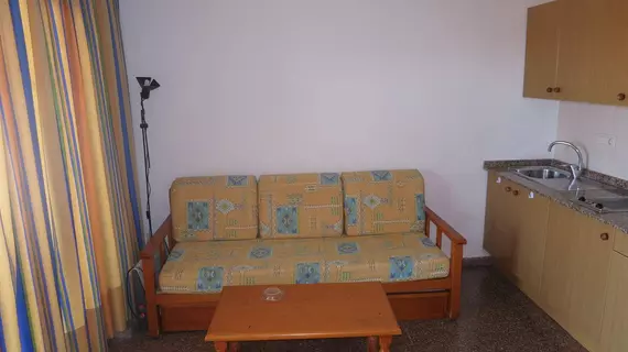 Apartamentos Acuarium II | Valencia Bölgesi - Alicante (vilayet) - Marina Baja - Benidorm