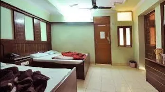 Hotel Neha Inn | Batı Delhi - Ulusal Eyalet Başkenti Delhi - Delhi (ve civarı) - Yeni Delhi - Paharganj