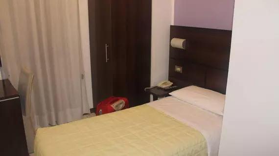 Hotel Catalani e Madrid | Lombardy - Milano (ve civarı) - Milano - Citta Studi