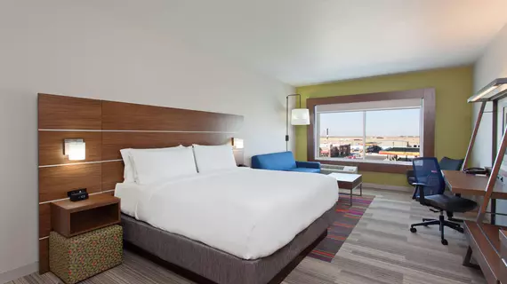 Holiday Inn Express and Suites Brigham City North Utah | Utah - Logan (ve civarı) - Brigham City