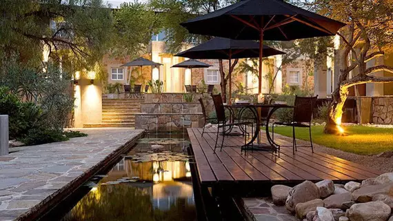 The Village Courtyard Suites | Windhoek