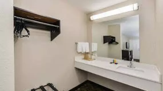 Americas Best Value Inn Pasadena | Teksas - Houston (ve civarı) - Pasadena