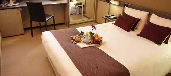 Hotel Ariana | Auvergne-Rhone-Alpes - Rhone (bölge) - Lyon (ve çevresi) - Villeurbanne