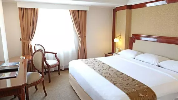 GOLDEN BOUTIQUE HOTEL MELAWAI | West Java - Cakarta (ve civarı) - Cakarta - Güney Jakarta - Cipulir