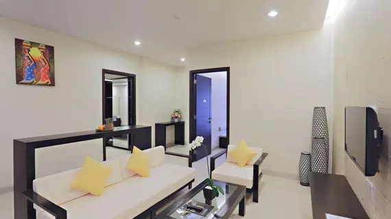 Euphoria Hotel | Bali - Kuta - Legian Kent Merkezi