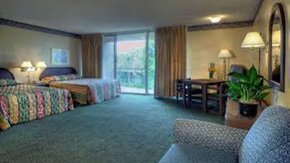 Valley Inn | Kaliforniya - Los Angeles County - Mission Hills