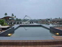 Aquatic Floating Resort | Kerala - Ernakulam Bölgesi - Koşin (ve civarı) - Koçi