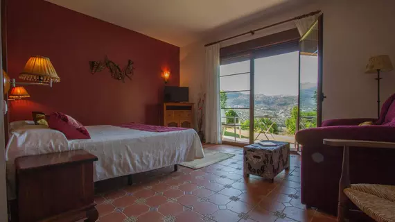 Hotel Rural Cortijo de Salia | Andalucia - Malaga İli - La Axarquía - Alcaucin