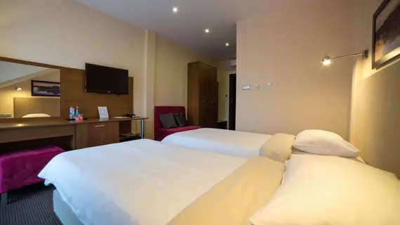 Hotel Sokołowska Airport Modlin | Mazovya Voyvodalığı