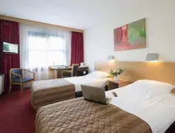 Bastion Hotel Geleen | Limburg - Maastricht (ve civarı) - Geleen