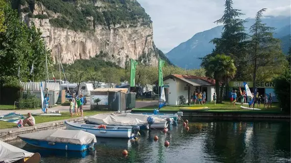 Appartamenti Camping Maroadi | Trentino-Alto Adige - Trento İli - Arco