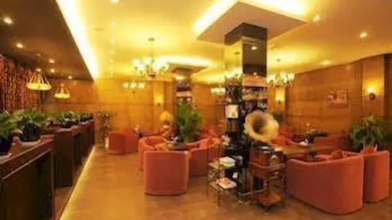 Chengdu Xinbake Business Hotel | Sişuan - Chengdu - Shuangliu District