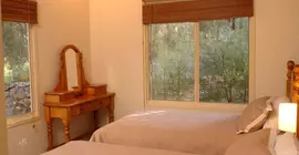 Harmony Forest Cottages | Batı Avustralya - Forest Grove