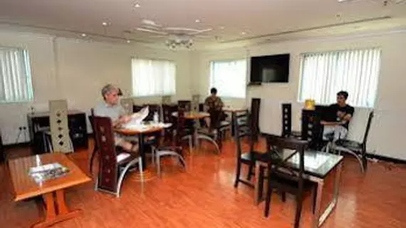 U.A.E Youth Hostel Association | Dubai - Dubai