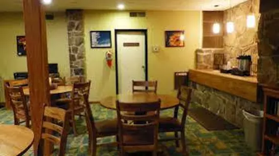 Inn at Deep Creek | Maryland - Cumberland (ve civarı) - Oakland