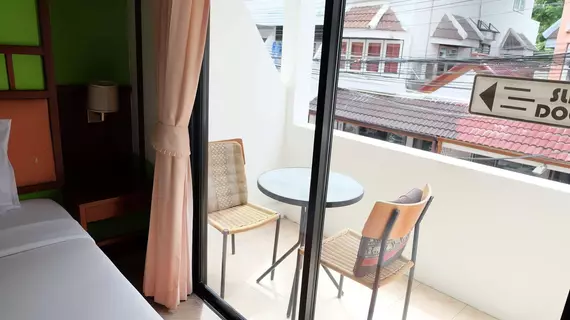 Kaneng Guesthouse | Prachuap Khiri Khan (ili) - Hua Hin (ve civarı) - Hua Hin