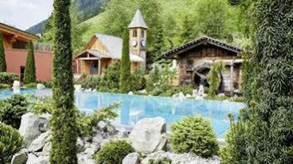 Hotel Quelle Nature SPA Resort | Trentino-Alto Adige - Güney Tirol (il) - Valle di Casies