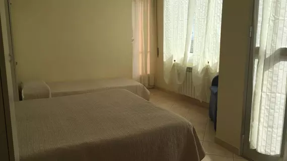 Hotel Lora | Liguria - Imperia (il) - Bordighera