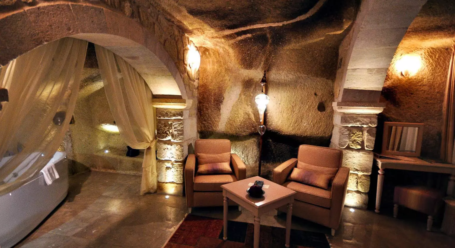 Tafoni Houses Cave Hotel