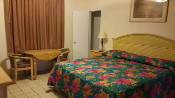 Travelers Inn Clearwater Downtown | Florida - St. Petersburg - Clearwater (ve civarı) - Clearwater