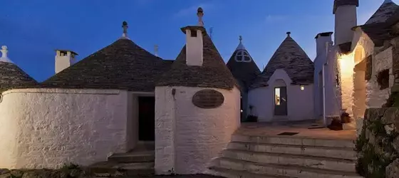 Trulli Resort Monte Pasubio | Puglia - Bari (il) - Alberobello - Alberobello’nun Trulli Evleri