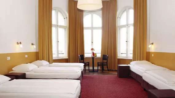 Grand Hostel Berlin | Berlin (ve civarı) - Friedrichshain-Kreuzberg - Kreuzberg