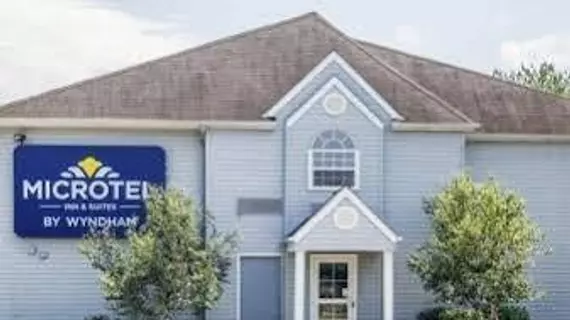 Microtel Inn & Suites by Wyndham Bethel/Danbury | Connecticut - Danbury (ve civarı) - Bethel