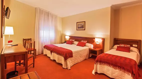 Hotel San Lorenzo | Galicia - La Coruna (vilayet) - Santiago de Compostela