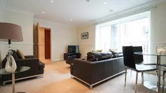 Global View - 2 Bed | Londra (ve civarı) - London City Center - City of London