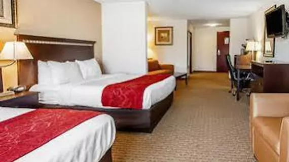 Best Western Plus Jackson/Cape Girardeau | Missouri - Sikeston (ve civarı) - Jackson