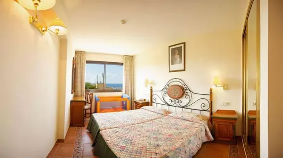 Apartamentos Seramar Sunna Park | Balearic Adaları - Mayorka Adası - Calvia - Peguera