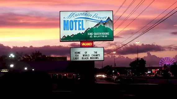 Mountain Breeze Motel | Tennessee - Gatlinburg - Pigeon Forge (ve civarı) - Pigeon Forge