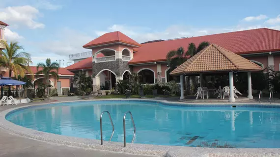 Vista Marina Hotel and Resort | Zambales - Olongapo