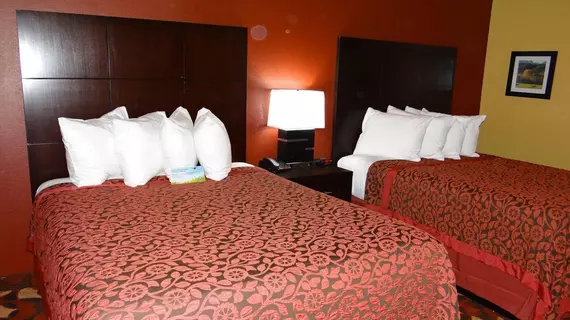 Days Inn and Suites El Dorado | Kansas - Wichita (ve civarı) - El Dorado