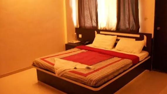 Hotel Yashraj Inn | Maharaştra - Pune Bölgesi - Pune