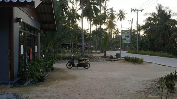 Maehaad Garden Inn | Surat Thani (vilayet) - Koh Phangan