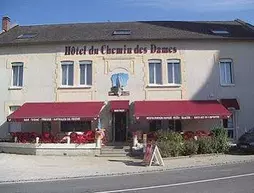 Hotel du Chemin des Dames | Hauts-de-France - Aisne (bölge) - Corbeny