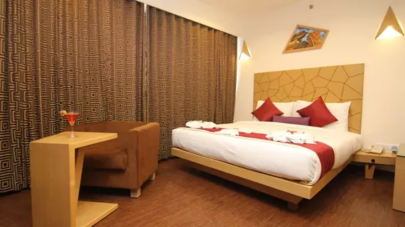 Rockdale Clarks Inn Suites | Andra Pradeş - Visakhapatnam (ve civarı) - Visakhapatnam