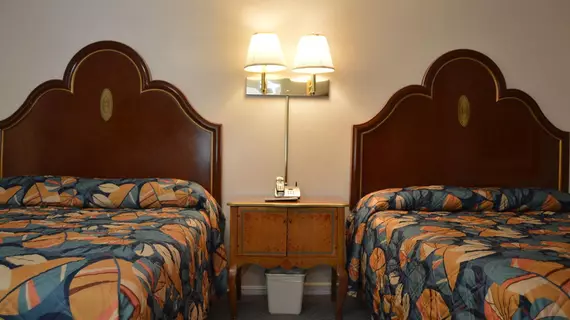 Travelers Inn Motel | Oklahoma - Wilburton