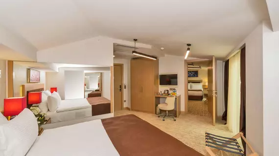 Hotel Boursier Istanbul - Boutique Class |  Istanbul  - Şişli