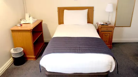 Discovery Inn Hotel | Batı Yorkshire (kontluk) - Leeds - Leeds City Center